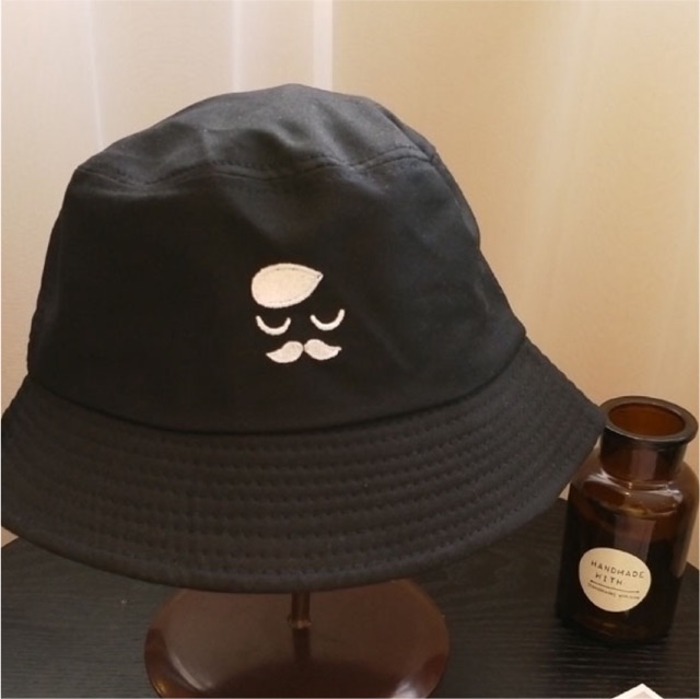 Nón bucket - Hình râu