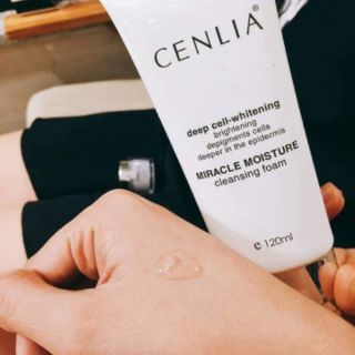 Sữa rửa mặt cenlia