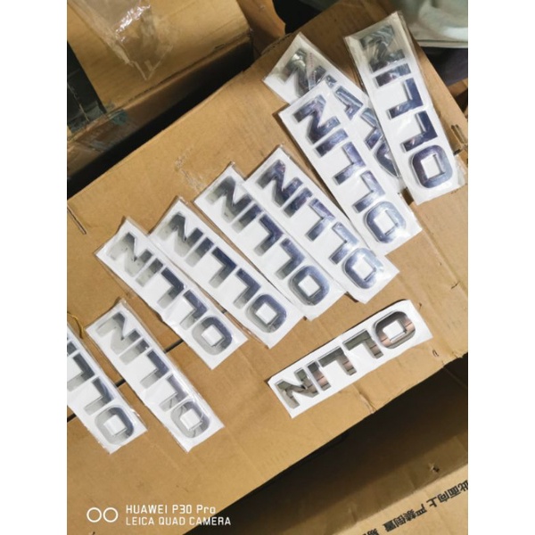 Tem chữ OLLIN , tem chữ mạ inox dán xe Thaco OLLIN.