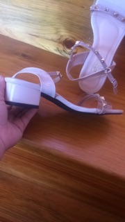Giày sandal dily gót vuông