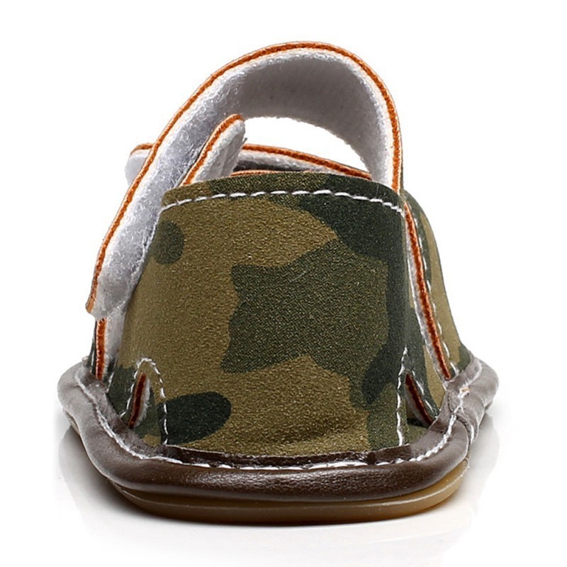 Giày sandal rằn ri cho bé
