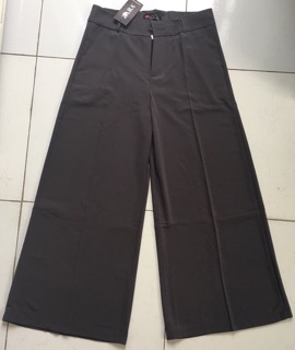 Quần ống rộng( kiểu Zara)