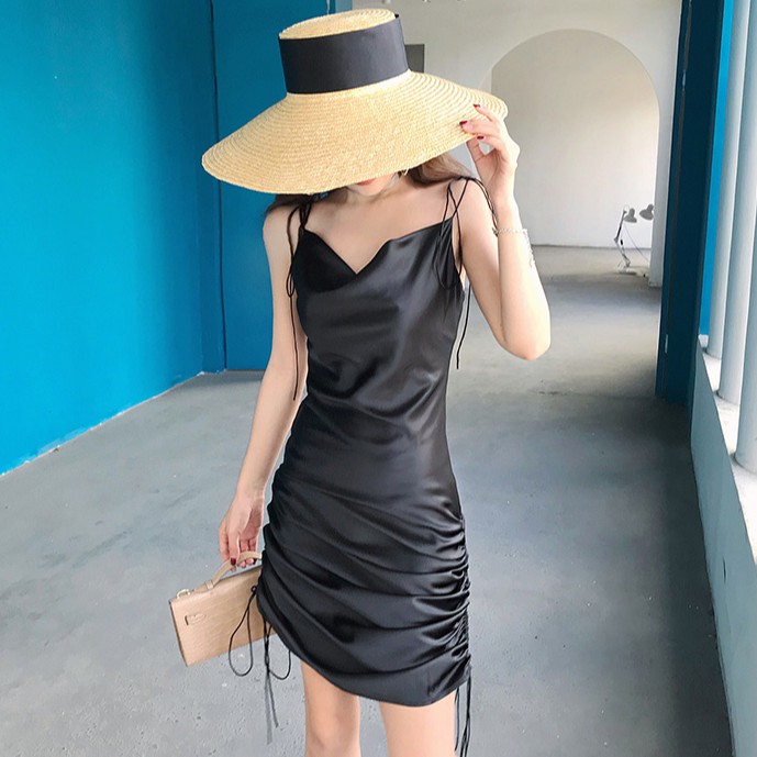 Đầm nữ hai dây kiểu dáng ôm Emilyshop