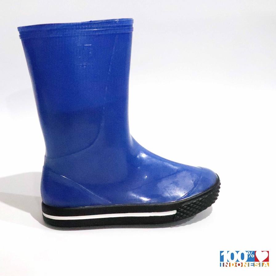 Giày BOOTS Cao Su Màu Sắc Xinh Xắn Cho Bé 2.2 AP 2013 19.0-22.0
