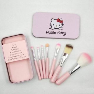 Cọ mắt Hello Kitty
