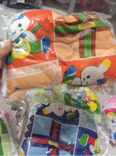 Gối lõm cho bé