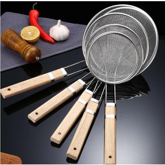 Vợt lưới inox cán gỗ cỡ lớn đường kính từ 14 đến 20 cm - INOX 304 CAO CẤP, Chao vợt inox vớt đồ chiên rán,... ráo dầu