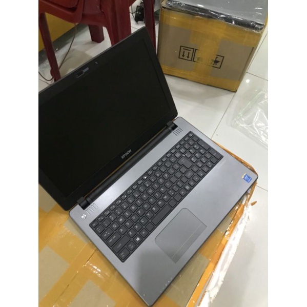 Laptop EPson i5 gen 4 máy mỏng rất bền | BigBuy360 - bigbuy360.vn