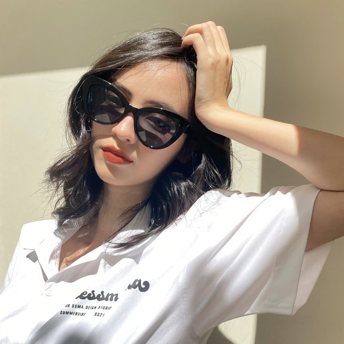 Kính râm nam nữ Lilyeyewear mắt mèo chống UV400 thiết kế độc đáo BTS Hè 2021 R0009 | BigBuy360 - bigbuy360.vn