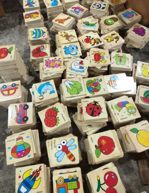 Đồ chơi tranh xếp ghép hình cho bé loại dày đẹp