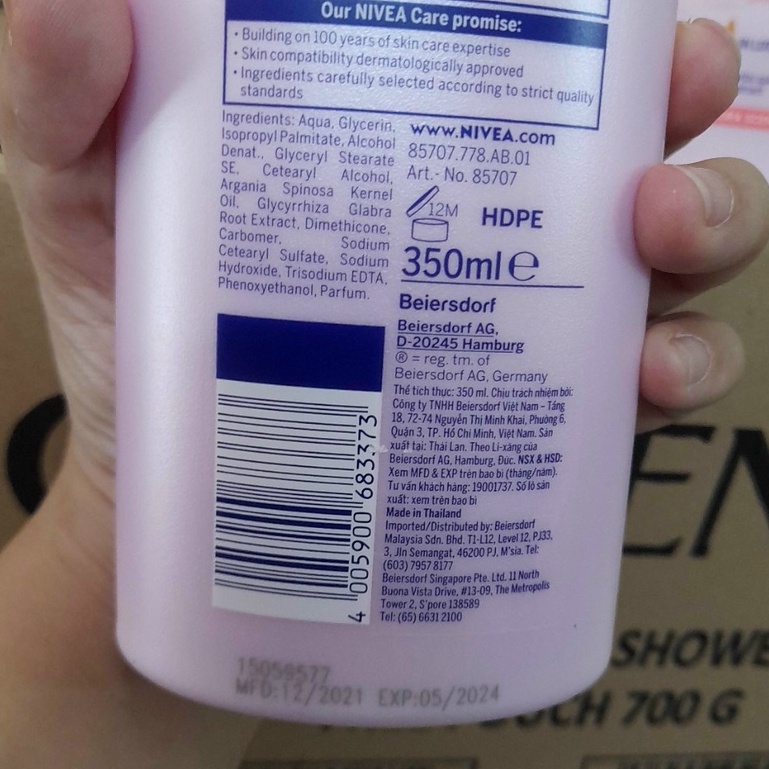 Sữa dưỡng thể dưỡng trắng NIVEA hương hoa 350ml