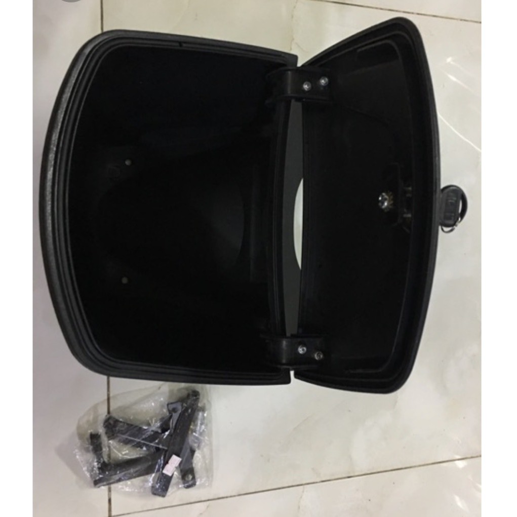 Thùng giữa exciter 2011 kiểu givi
