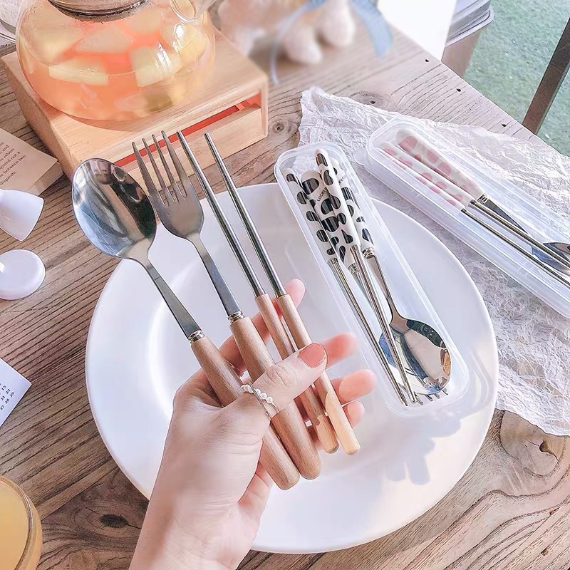Bộ muỗng đũa bằng gốm và thép không gỉ họa tiết hoạt hình dễ thương tiện dụng