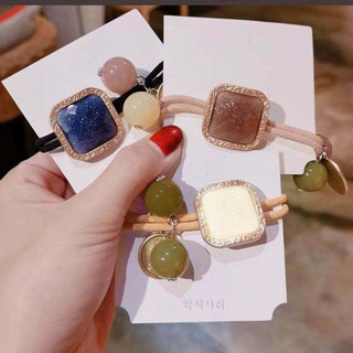Cột tóc Hàn Quốc Retro dành cho cô gái có cá tính