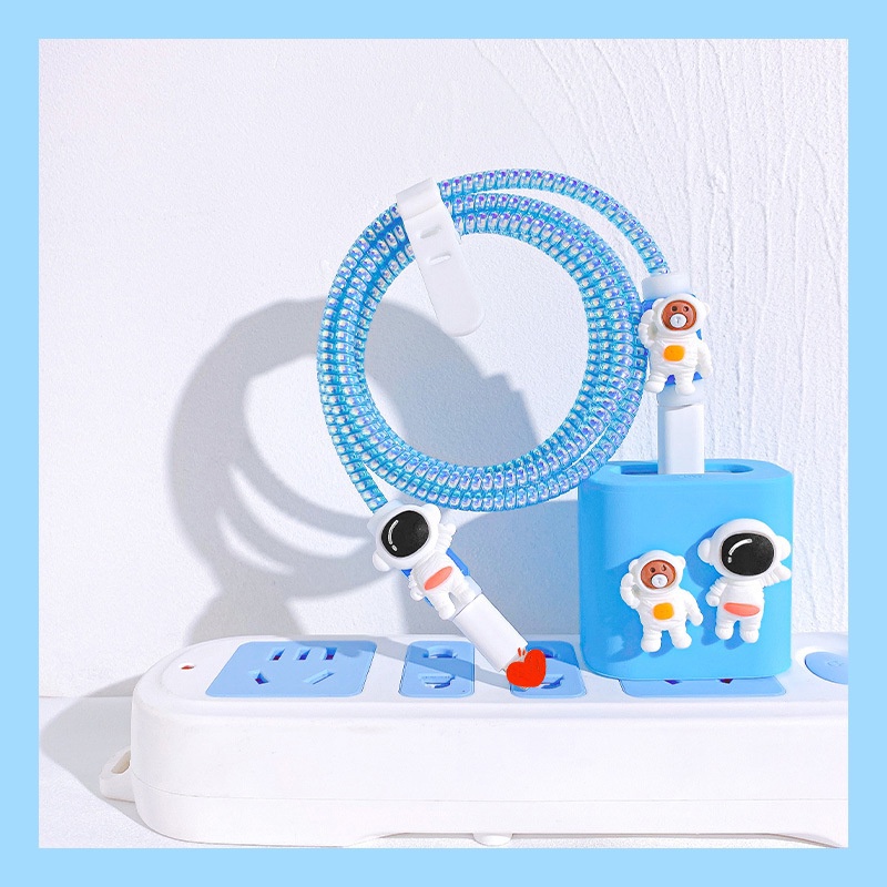 Charger Cover DIY Astronaut compatible for Phone 5w 18w 20w Mini Pro Air 4 xsmas xs 7plus 13pro 12promax 11
