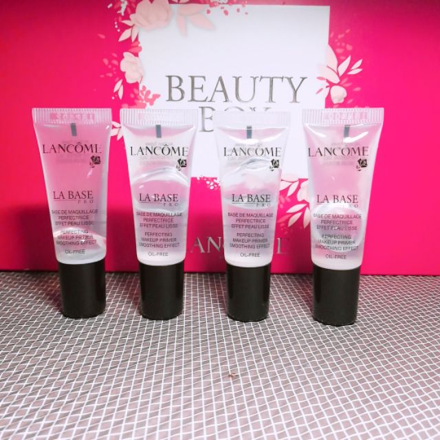 Kem lót se khít lỗ chân lông Lancome USA
