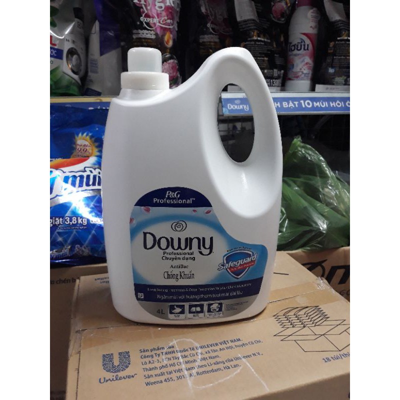 Xả Downy chống khuẩn chuyên dụng 4L.