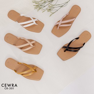 Dép trệt nữ cewra xỏ ngón quai chéo cá tính