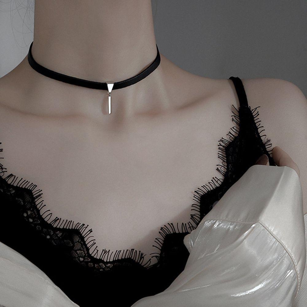 Vòng Cổ Choker Phong Cách Sang Trọng Cá Tính