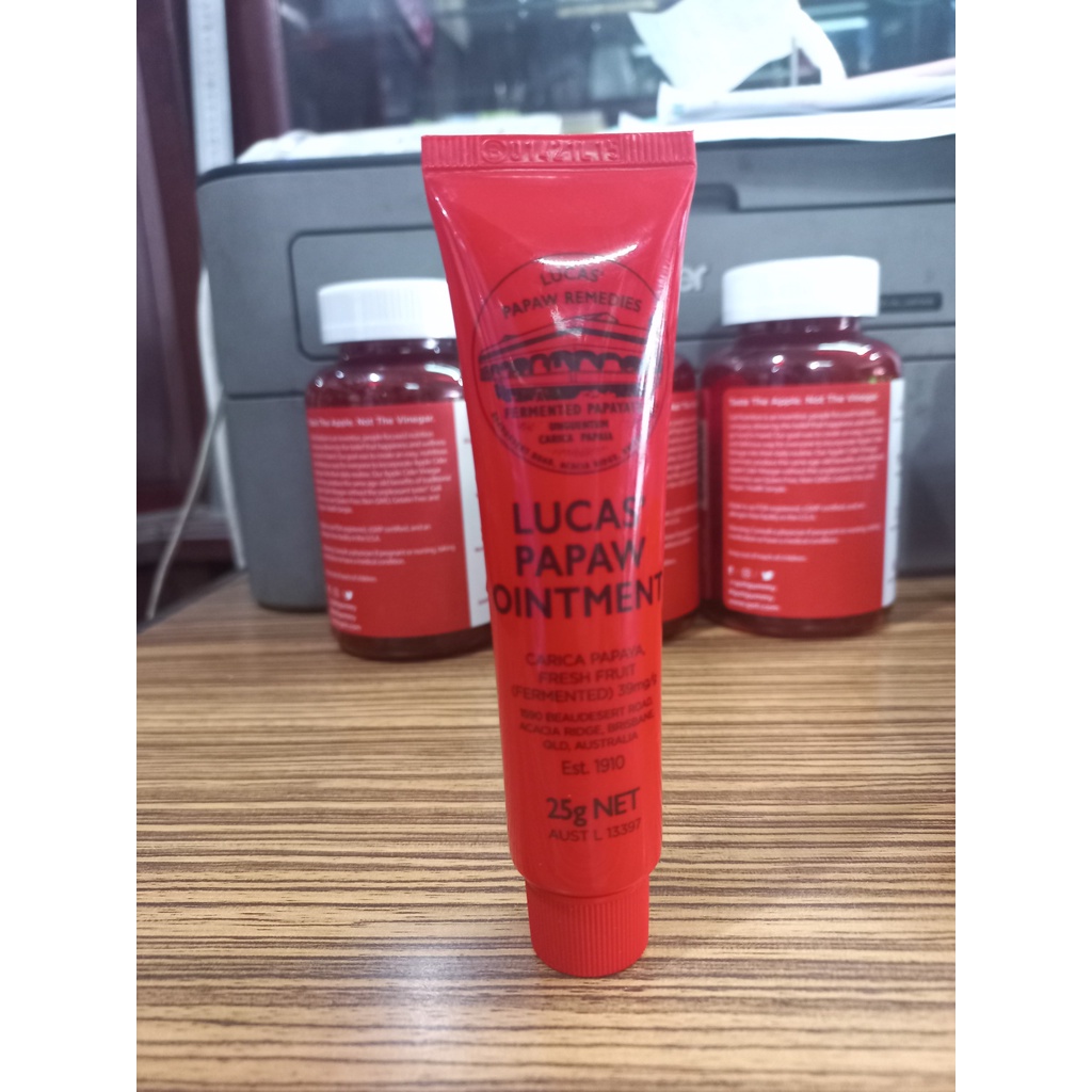 Kem Đa Năng Lucas Papaw của Úc