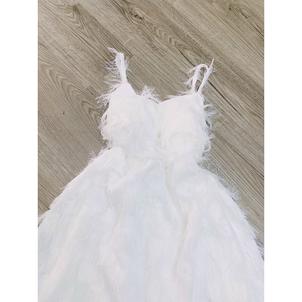 Đầm maxi lông vũ trắng