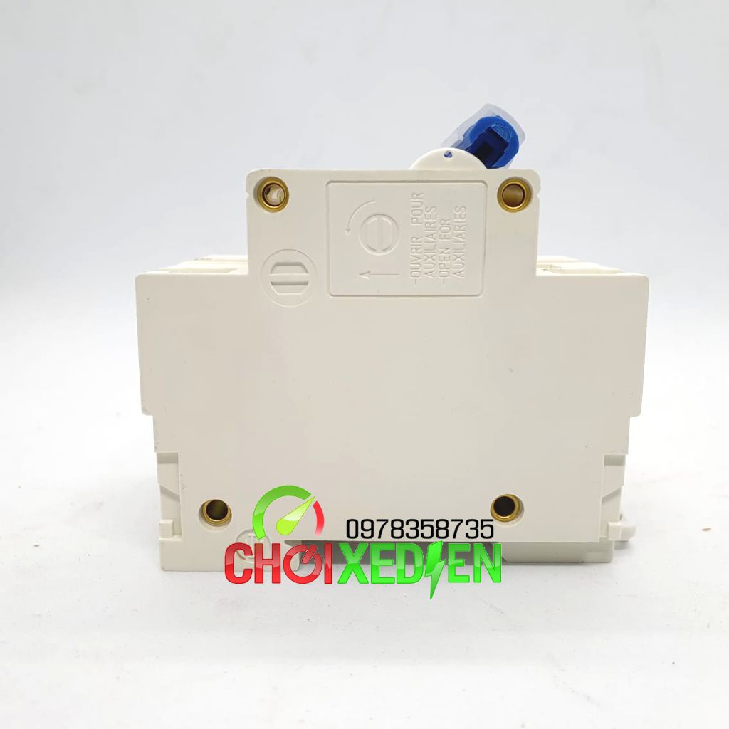 Aptomat 250A độ xe điện