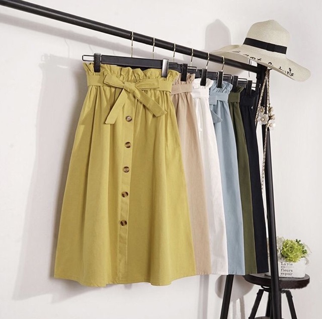 Chân váy Linen cúc gỗ