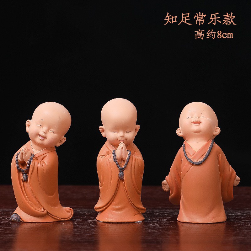 Tượng Phật chú tiểu An nhiên để taplo xe ô tô , trưng bày