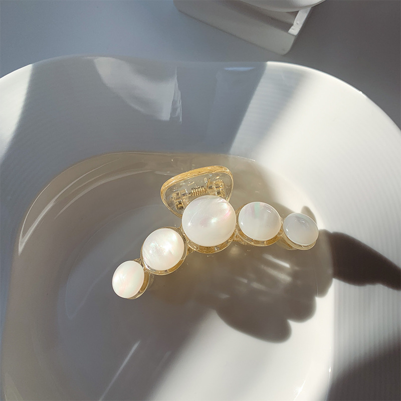 Kẹp tóc thiết kế thời trang đơn giản dễ thương