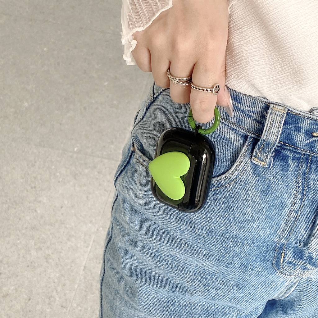 Vỏ bảo vệ hộp sạc tai nghe SPRISE chất liệu silicon cứng hình trái tim có dây đeo thích hợp cho Airpods 2/Pro/3