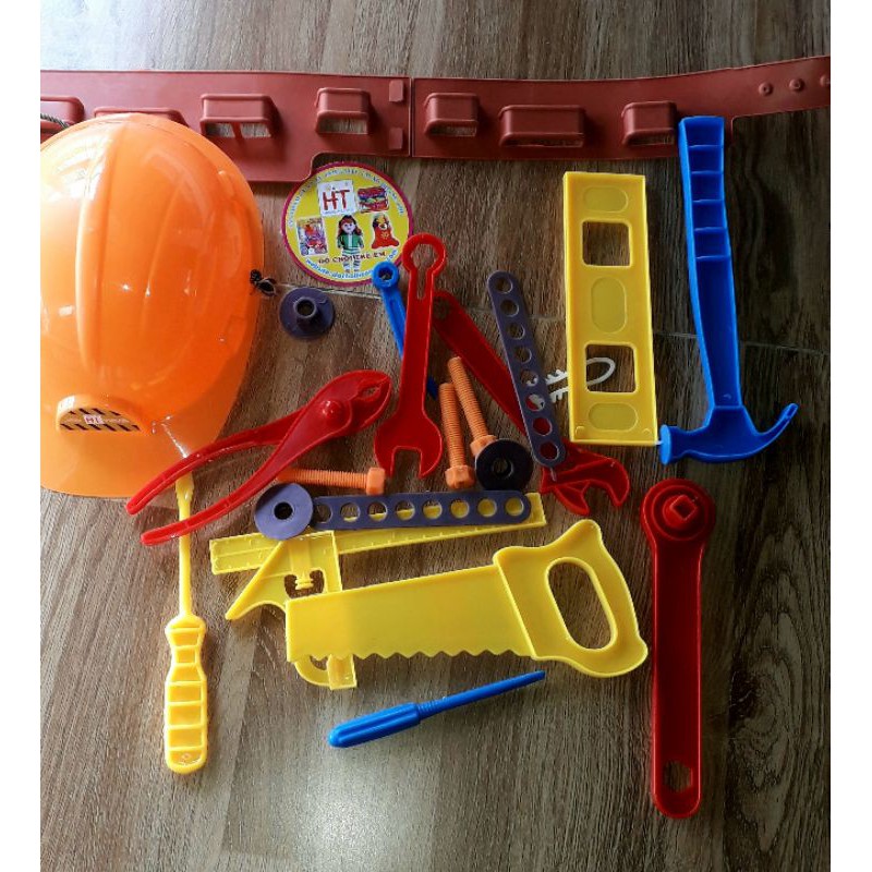 Sét đồ chơi Đồ dùng kỹ Sư bằng nhựa sản xuất tại Việt Nam