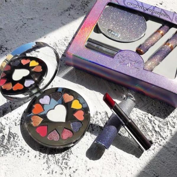 Bộ trang điểm mắt make up 4 món Xixi Romantic 2020