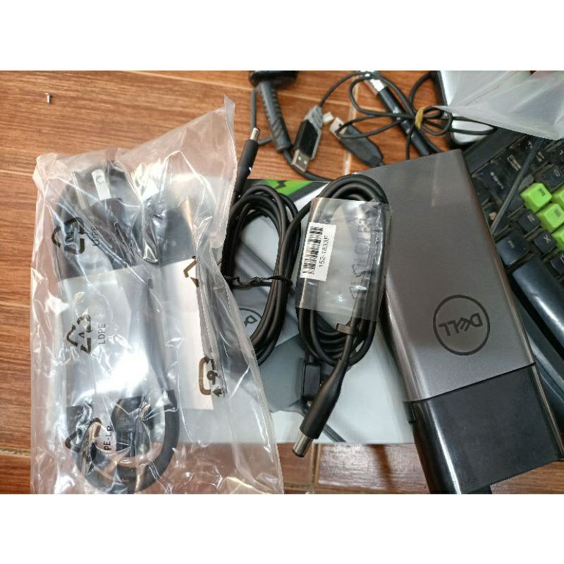 Pin Sạc Dự Phòng Cho Laptop Máy Tính Xách Tay , Sạc Được Cho Điện Thoại Bảo Hành 2 Năm