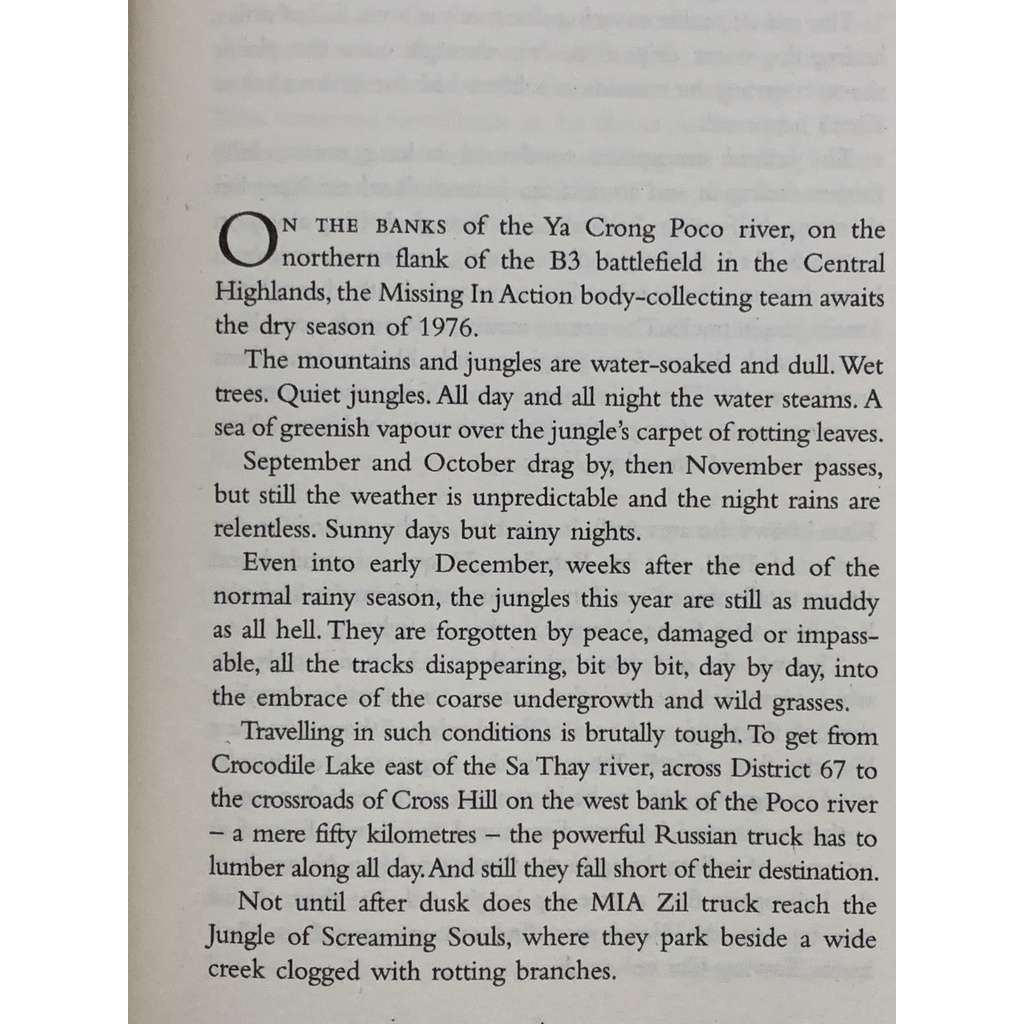 Sách Ngoại Văn - The Sorrow Of War