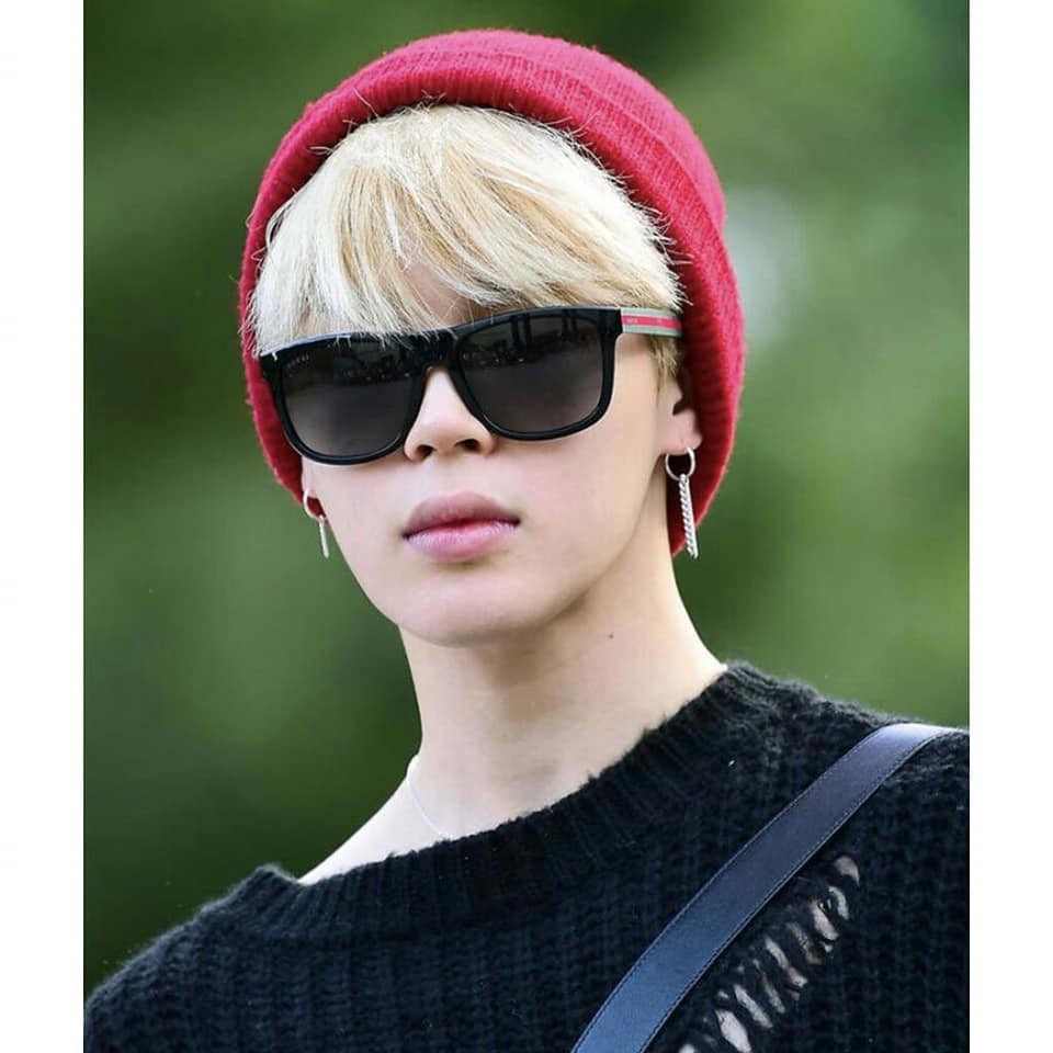 Nón Len đỏ Hàn Quốc Sơn Tùng MTP, Jimin