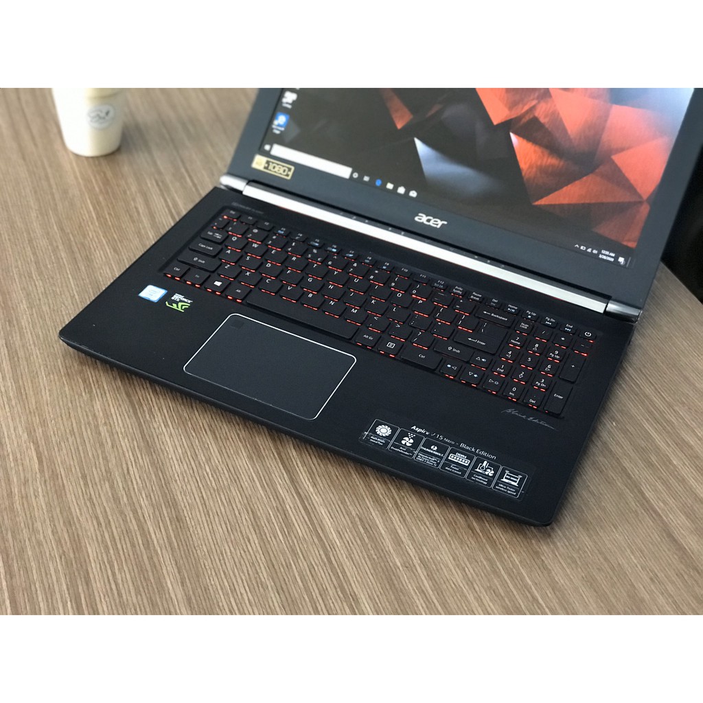 Máy tính Gaming Acer V15 Nitro - Black Edition (Core I7-7700HQ, Ram 16GB, SSD 128GB + HDD 1TB, VGA GTX 1060 6GB)