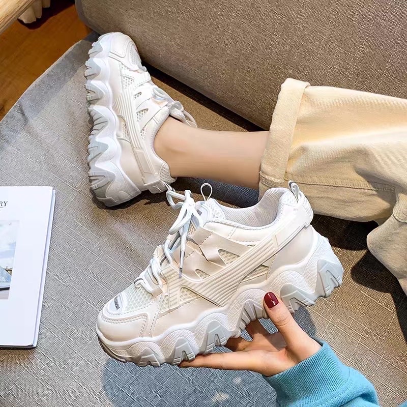 Giày Thể thao nữ đế độn đế hình lưỡi cưa