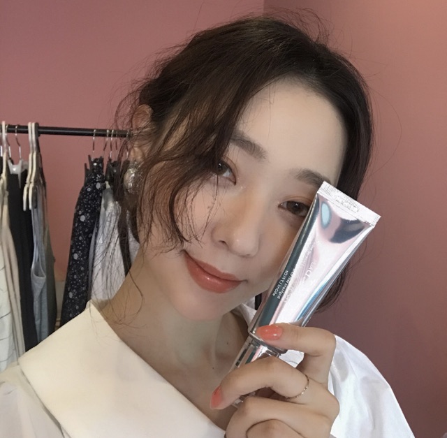 KEM DƯỠNG DA NÂNG TONE CHỐNG NẮNG 9 WISHES VANISHING BALM PREMIUM SPF 21++