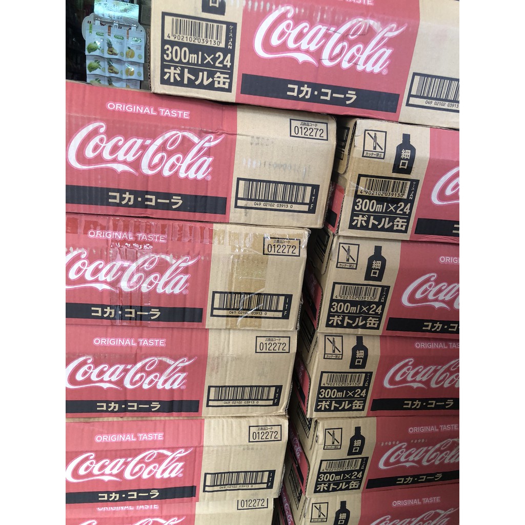 Thùng 24 chai Coca Nắp Vặn Nhật Bản 330ml