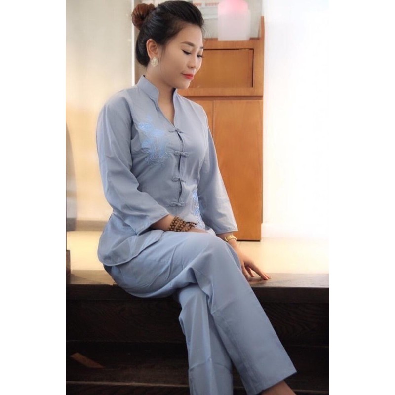 Đồ lam đi chùa  🌷