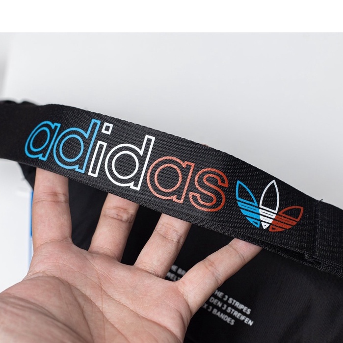 Túi đeo chéo mini Adidas CL ORG chất liệu sợi tổng hợp khoá kéo ép nhiệt. Nhỏ gọn, tiện dụng đầy đủ code