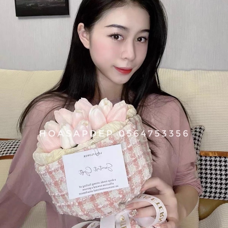 BÓ HOA TULIP CAO SU NON BỌC VẢI DẠ CAO CẤP