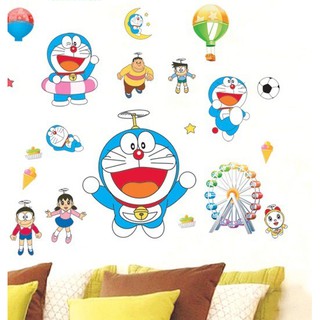 Decal dán tường cho trẻ: doremon và những người bạn
