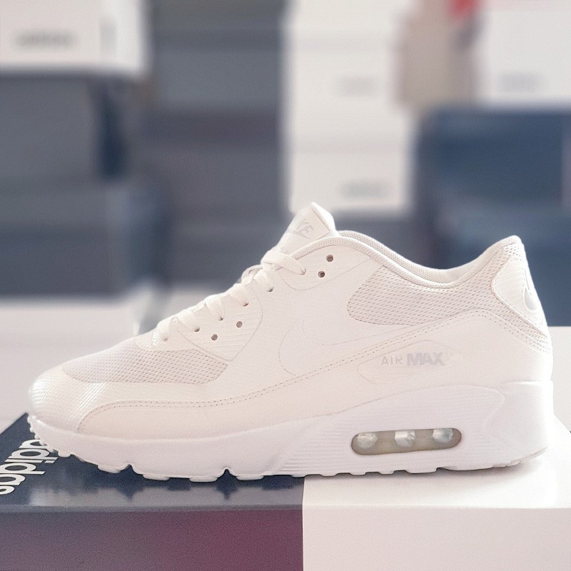 【Giày chạy thể thao】Giày Nike Air Max 90 Ultra 2.0 Essential, size 42, real 2hand