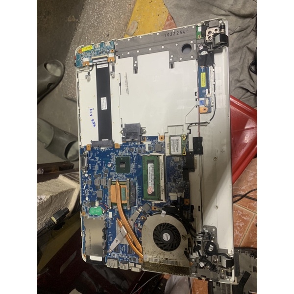 Rã xác laptop sony vaio vpceb45fg pcg-71211w main và bộ vỏ abcd linh kiện