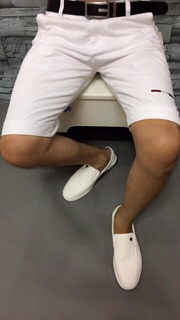 Quần short nam kaki