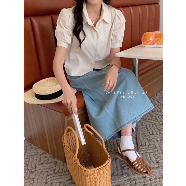 Áo cổ sen dáng croptop