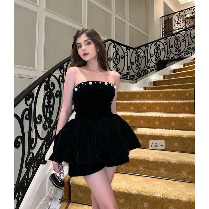 Set trang phục áo babydoll cúp ngực nhung đính trai mix quần sooc