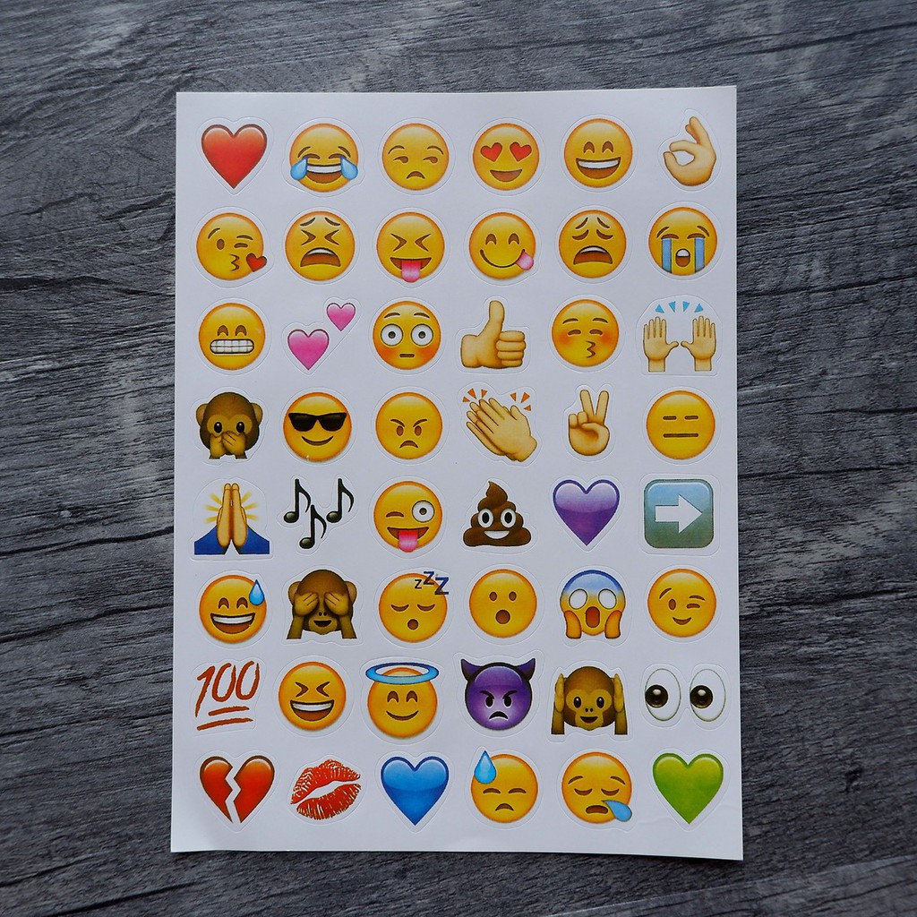 Bộ 4 Tấm Emoji Stickers Lớn