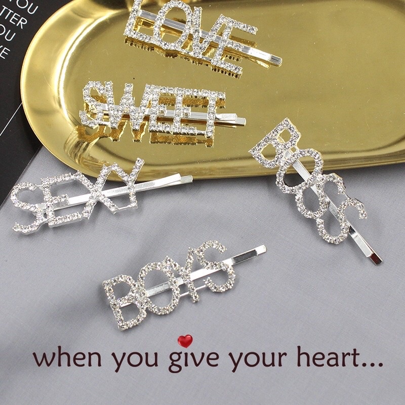 Kẹp chữ đính đá